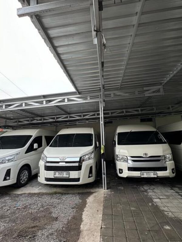 Sewa mobil hiace jogja